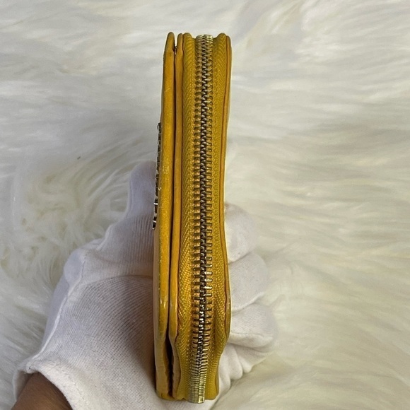 JIMMY CHOO conpact leather zip wallet in mustard - Picture 15 of 17